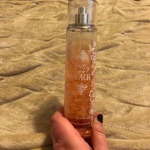 Pretty as a Peach perfume